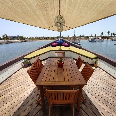 Pillirina House-Boat Hotel Marzamemi Exterior photo
